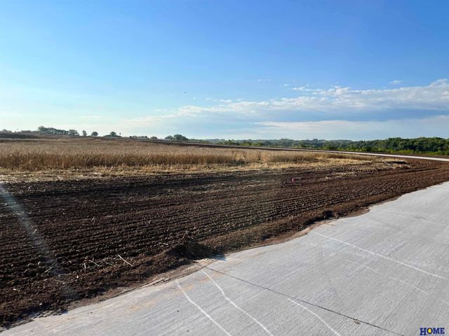 Lot 5 Block 4 W Hall Drive, Lincoln, NE 68532