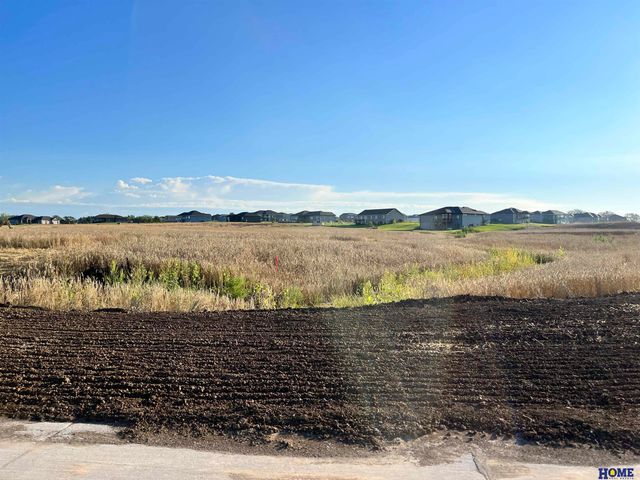Lot 5 Block 4 W Hall Drive, Lincoln, NE 68532