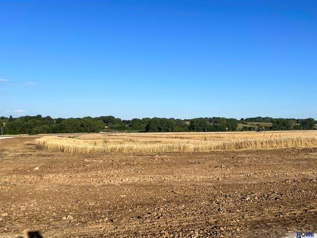 Lot 5 Block 4 W Hall Drive, Lincoln, NE 68532