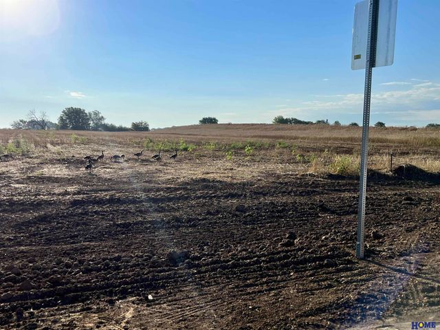 Lot 5 Block 4 W Hall Drive, Lincoln, NE 68532