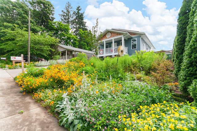 250 Virginia Avenue, Asheville, NC 28806