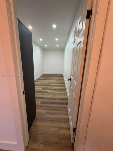 2137 NW 1st Terrace Back, Miami, FL 33125