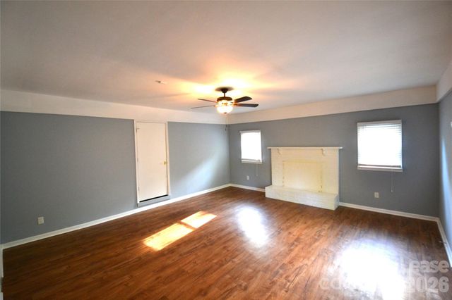 501 White Oak Lane, Matthews, NC 28104