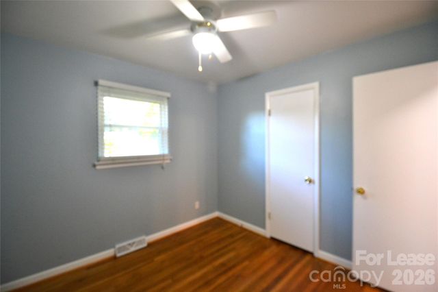 501 White Oak Lane, Matthews, NC 28104