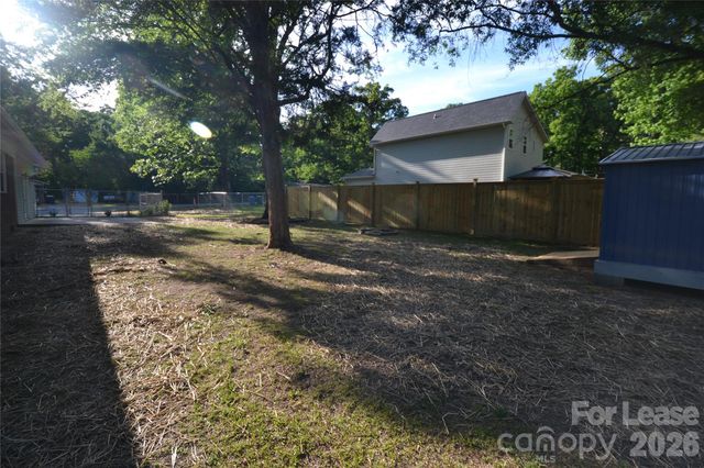 501 White Oak Lane, Matthews, NC 28104