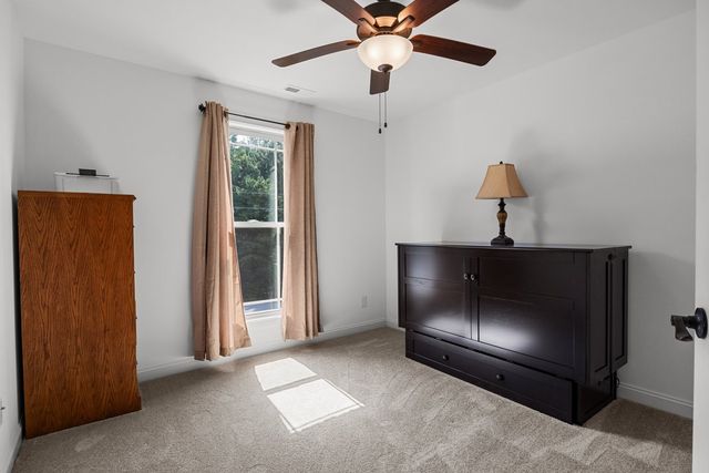 173 Fern Ct, Buchanan, TN 38222