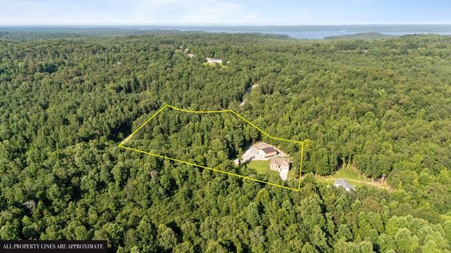 173 Fern Ct, Buchanan, TN 38222