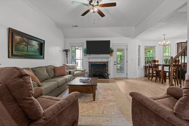 173 Fern Ct, Buchanan, TN 38222