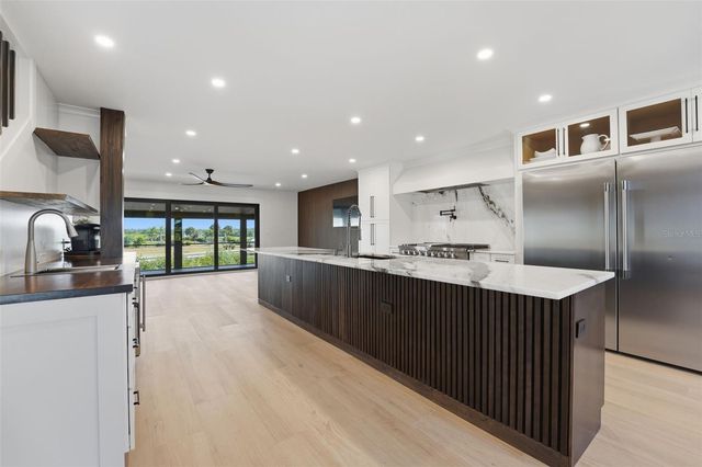 2795 N BEACH ROAD B, Englewood, FL 34223