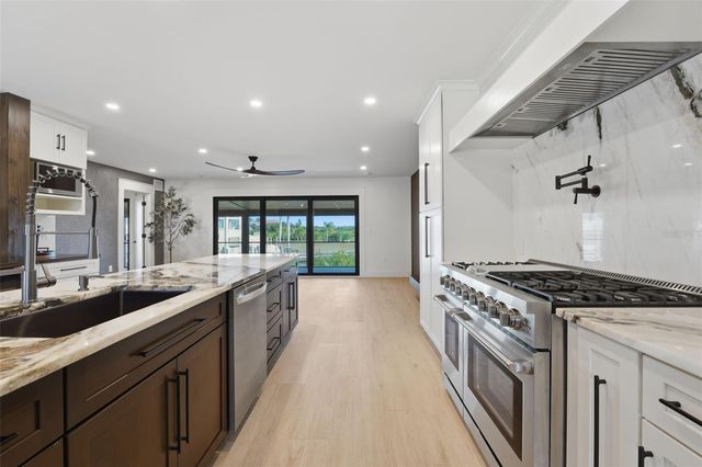 2795 N BEACH ROAD B, Englewood, FL 34223