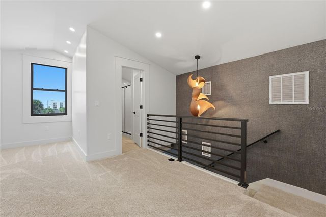 2795 N BEACH ROAD B, Englewood, FL 34223