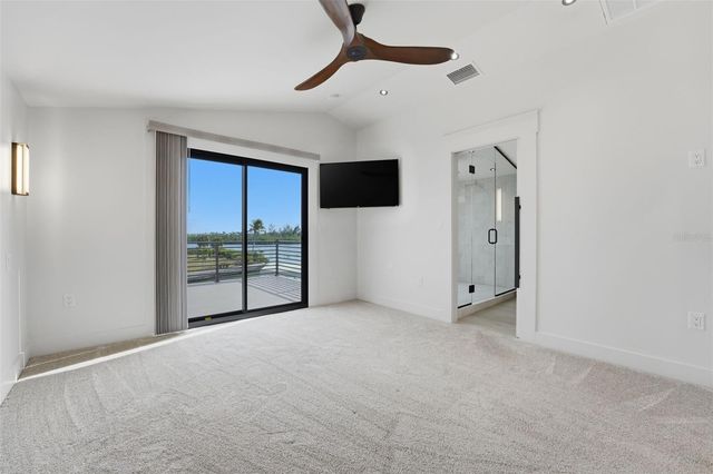 2795 N BEACH ROAD B, Englewood, FL 34223