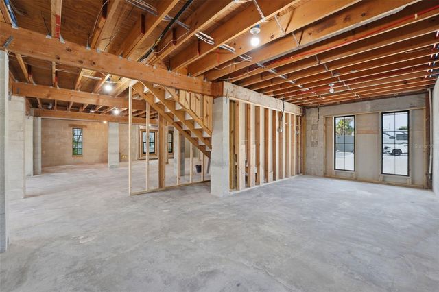 2795 N BEACH ROAD B, Englewood, FL 34223