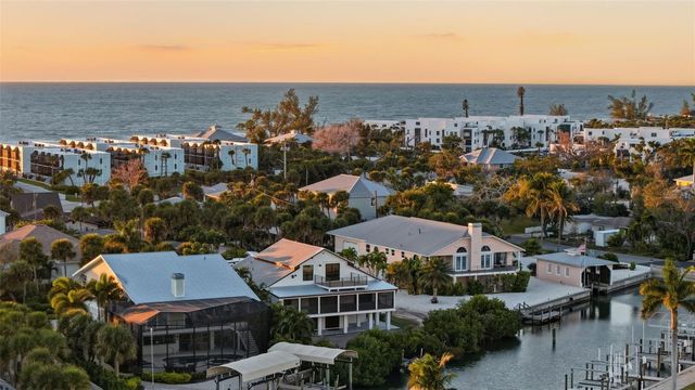 2795 N BEACH ROAD B, Englewood, FL 34223