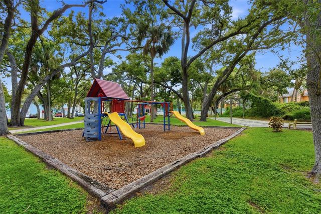 3585 41ST WAY S B, St Petersburg, FL 33711