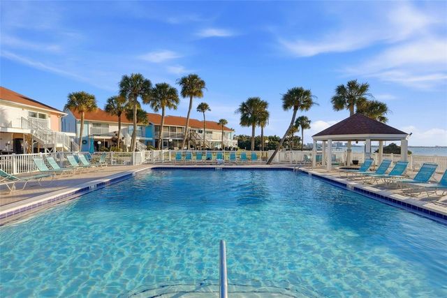 3585 41ST WAY S B, St Petersburg, FL 33711