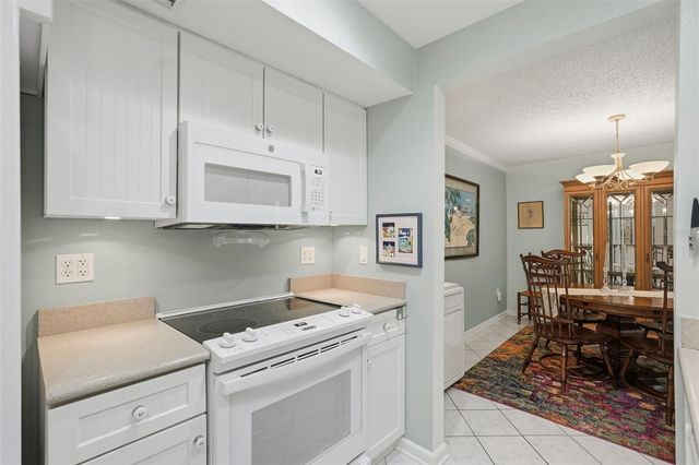 3585 41ST WAY S B, St Petersburg, FL 33711