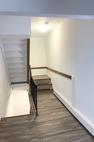 345 Park Ave 3R, Worcester, MA 01610