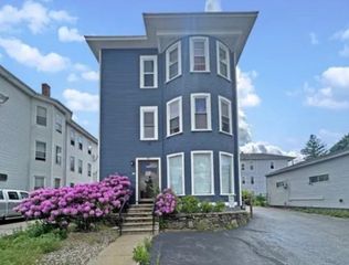 345 Park Ave 3R, Worcester, MA 01610