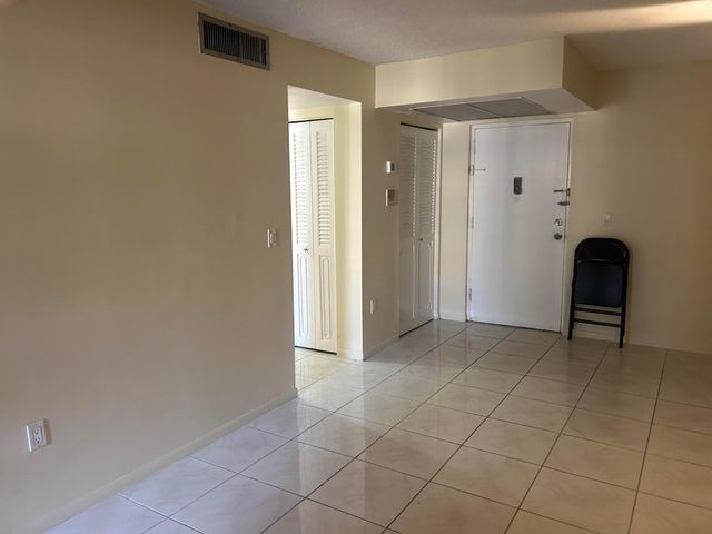 2451 NW 41st Avenue 307, Lauderhill, FL 33313