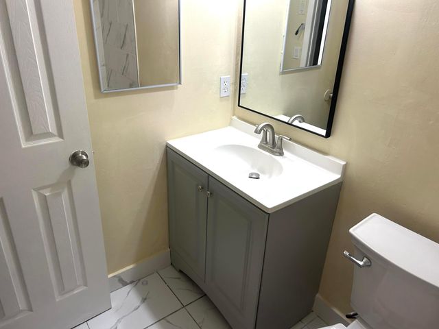 2451 NW 41st Avenue 307, Lauderhill, FL 33313