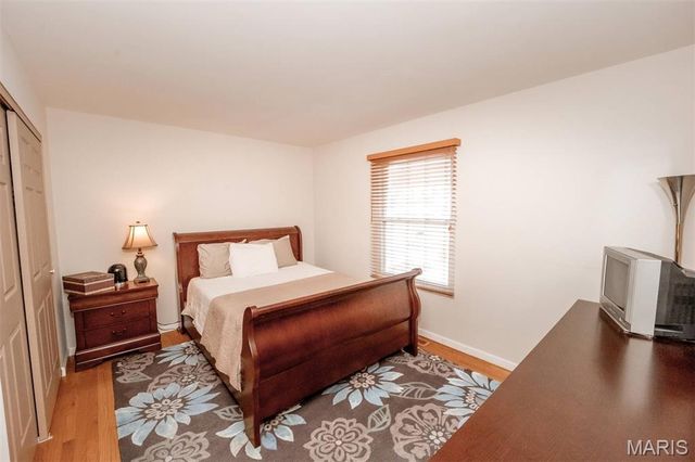 624 Sandy Oak Drive, Manchester, MO 63021