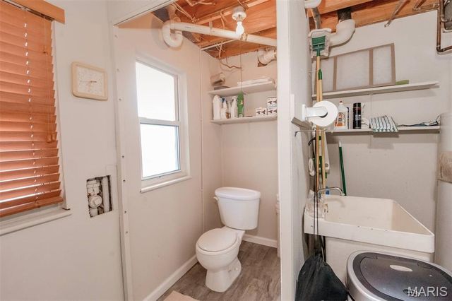 624 Sandy Oak Drive, Manchester, MO 63021