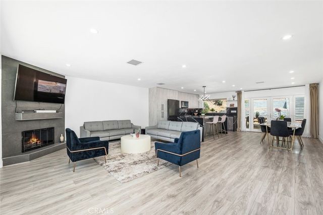 7136 Forest Hills, West Hills, CA 91307