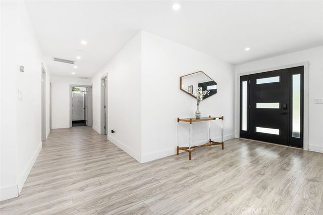 7136 Forest Hills, West Hills, CA 91307