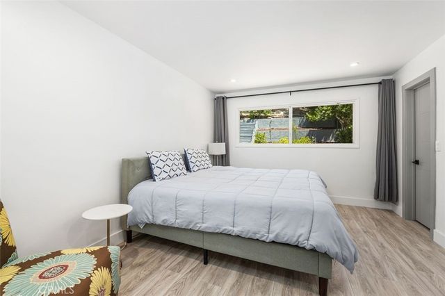 7136 Forest Hills, West Hills, CA 91307