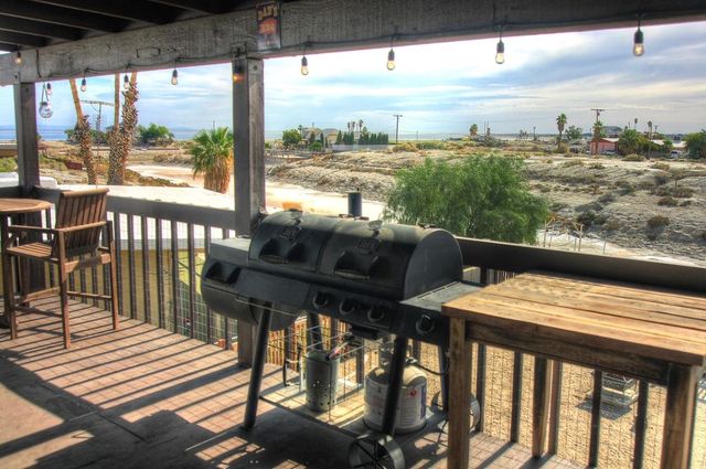 111 Marseille Lane, Thermal, CA 92274