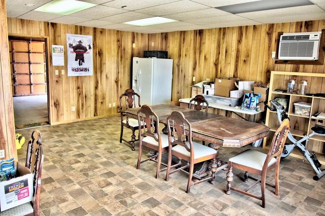 111 Marseille Lane, Thermal, CA 92274