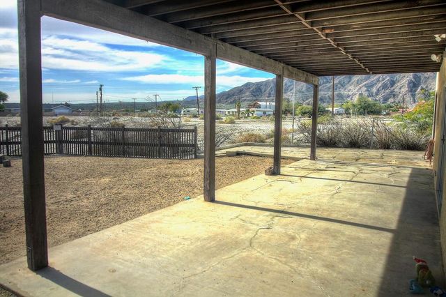 111 Marseille Lane, Thermal, CA 92274