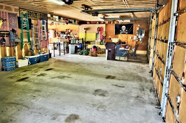 111 Marseille Lane, Thermal, CA 92274