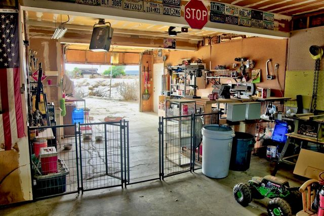 111 Marseille Lane, Thermal, CA 92274