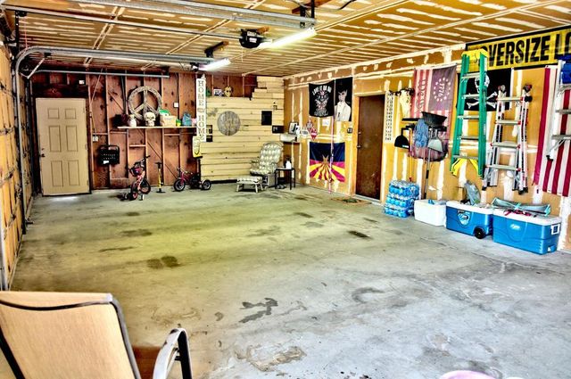 111 Marseille Lane, Thermal, CA 92274