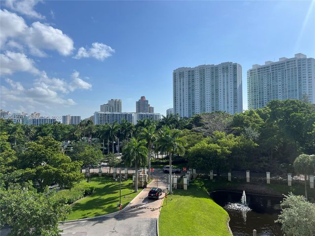18181 NE 31st Court 506, Aventura, FL 33160