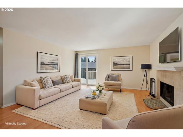 1030 Nw RACHEL St, Hillsboro, OR 97124