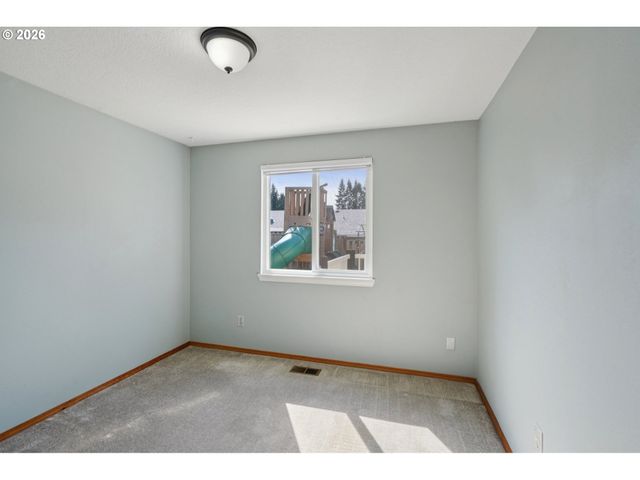 1030 Nw RACHEL St, Hillsboro, OR 97124