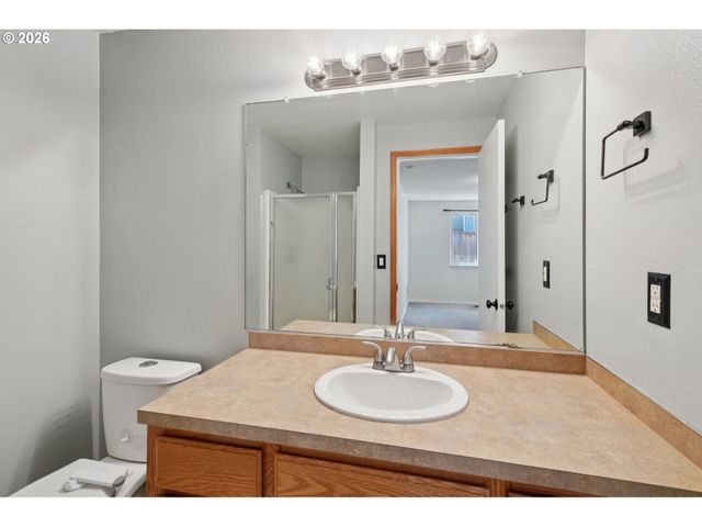 1030 Nw RACHEL St, Hillsboro, OR 97124