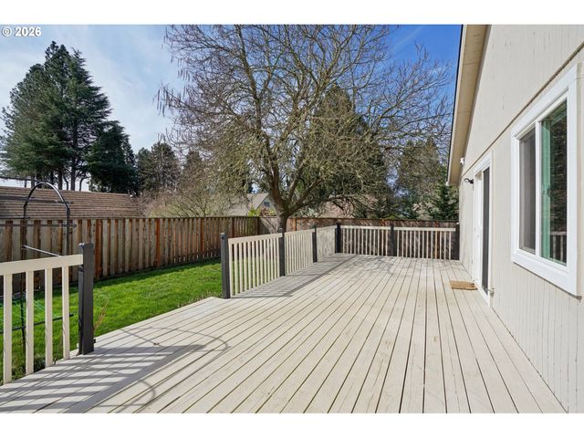 1030 Nw RACHEL St, Hillsboro, OR 97124