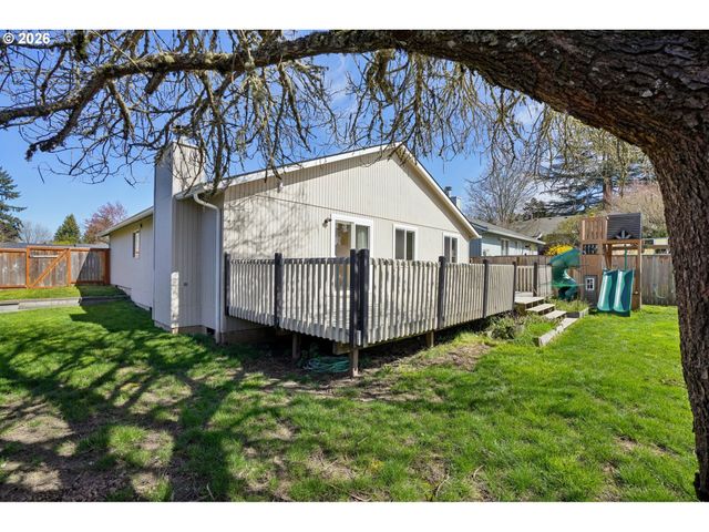 1030 Nw RACHEL St, Hillsboro, OR 97124