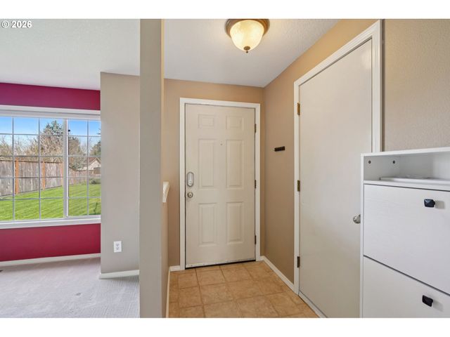 1030 Nw RACHEL St, Hillsboro, OR 97124