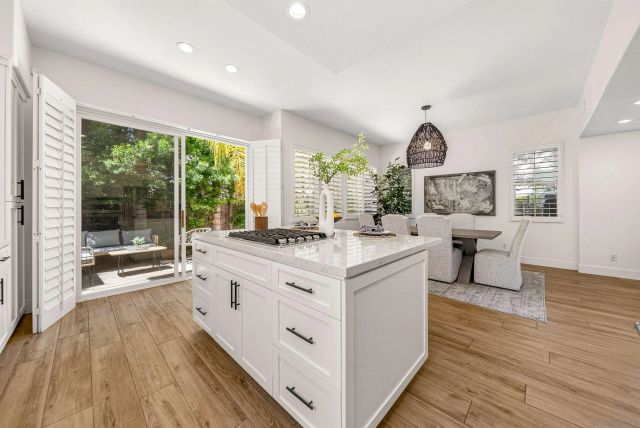 7100 Surfbird, Carlsbad, CA 92011