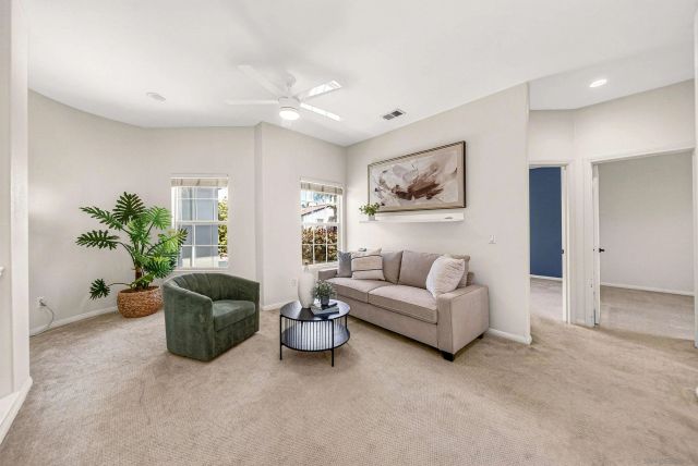 7100 Surfbird, Carlsbad, CA 92011