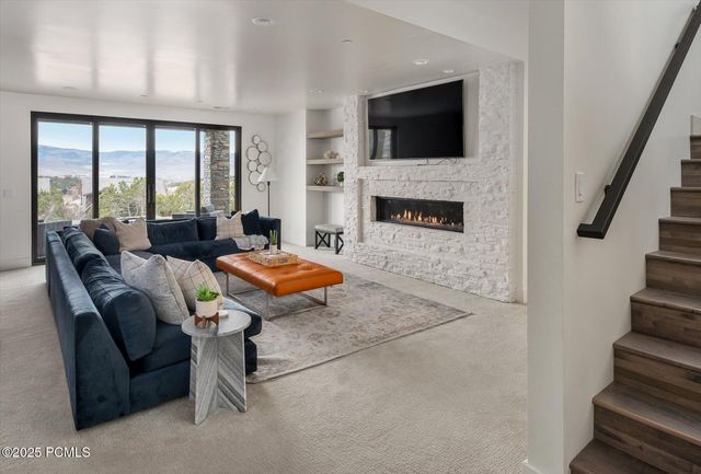 748 N Explorer Peak Drive, Heber City, UT 84032