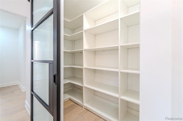 22959 Bristol Court, Bingham Farms, MI 48025