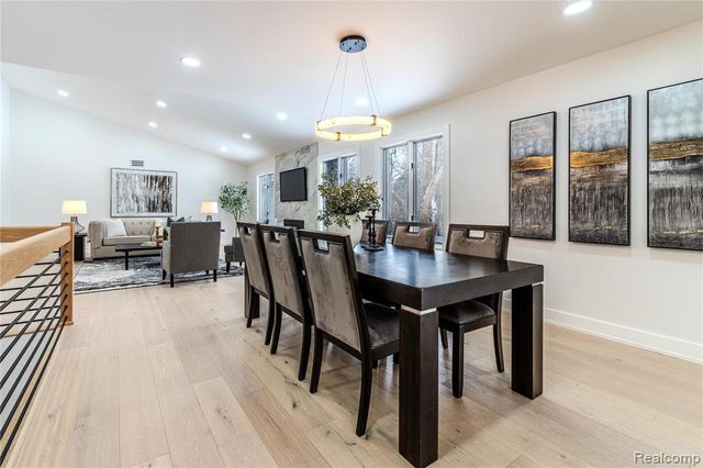 22959 Bristol Court, Bingham Farms, MI 48025