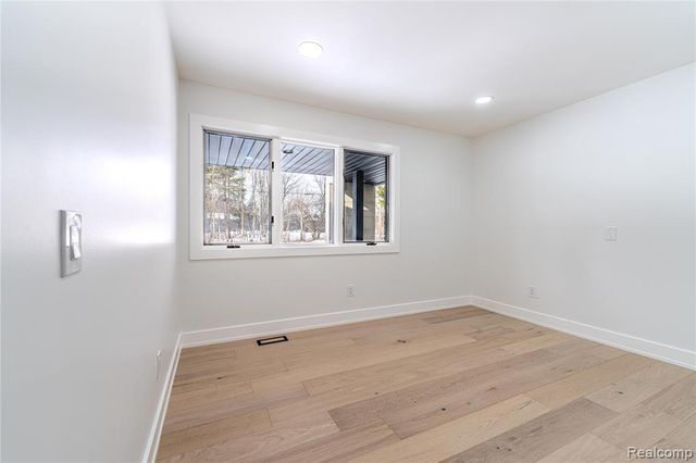 22959 Bristol Court, Bingham Farms, MI 48025