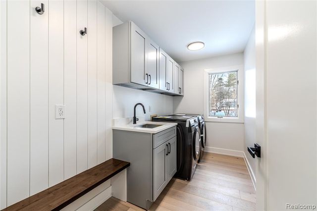 22959 Bristol Court, Bingham Farms, MI 48025